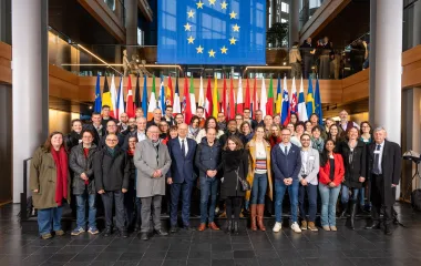 les membres du réseau des acteurs réunis au Parlement européen