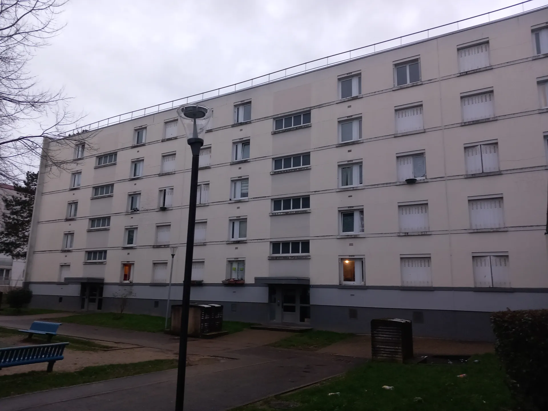 Façade bâtiment F rue de la Combe à Audincourt