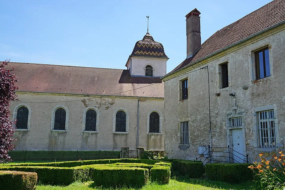 Eglise et cure de Moimay